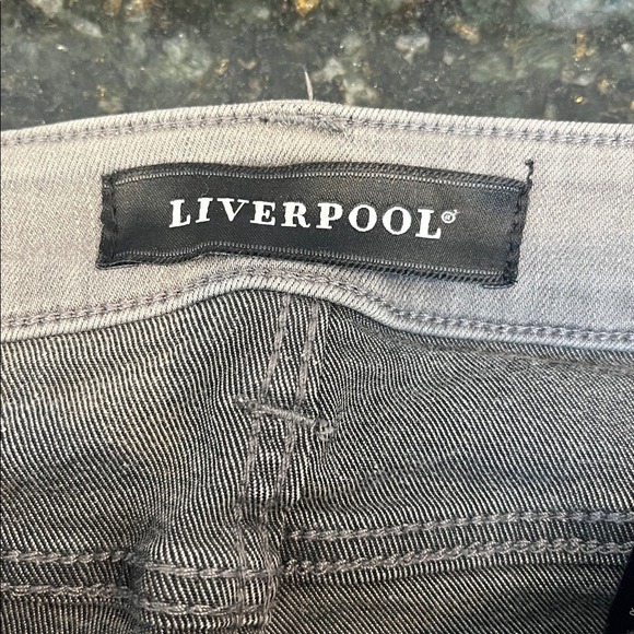 Liverpool Los Angeles The Crop Letdown Hem Jean - Sz 6/28 - Picture 6 of 6